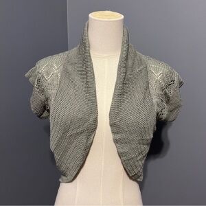 Cropped Grey Knit Open Cardigan